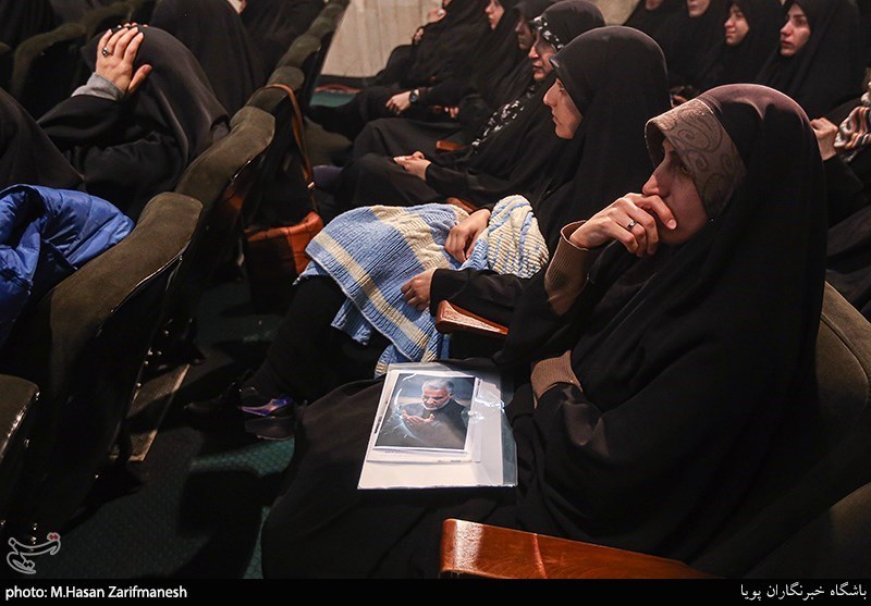 شب شعر و رجز ضد آمریکایی (انتقام سخت)