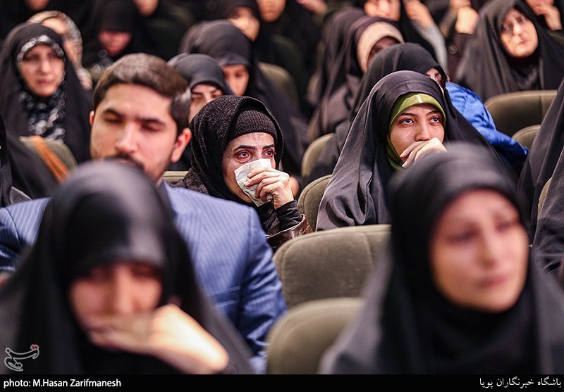 شب شعر و رجز ضد آمریکایی (انتقام سخت)