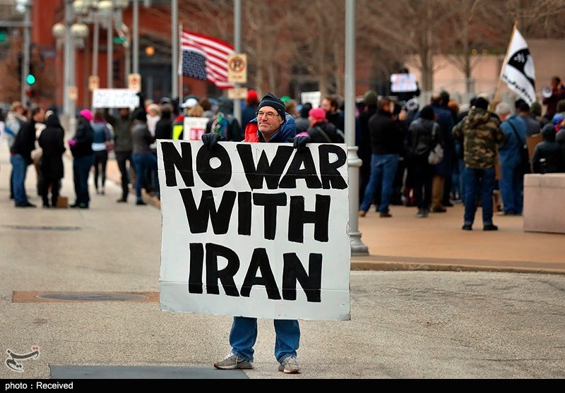 تظاهرات مردم آمریکا علیه سیاست های جنگ طلبانه ترامپ