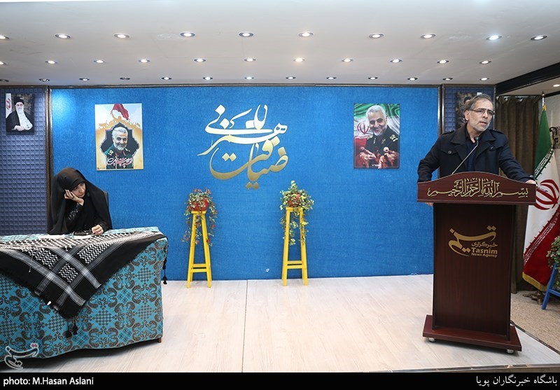 نشست شاعران پارسی ‌زبان ویژه یاد و خاطره شهید «حاج قاسم سلیمانی» با عنوان «سردار مقاومت»