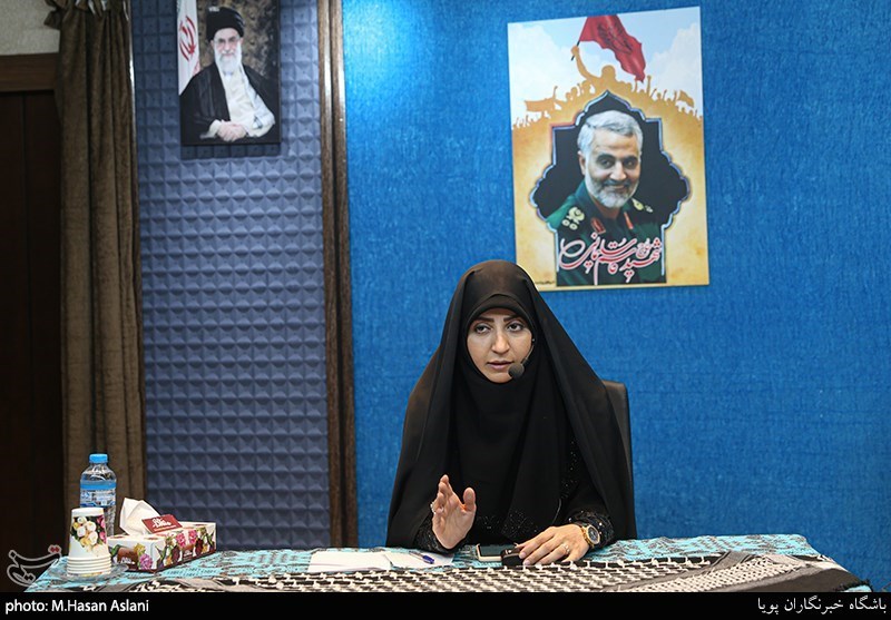 نشست شاعران پارسی ‌زبان ویژه یاد و خاطره شهید «حاج قاسم سلیمانی» با عنوان «سردار مقاومت»