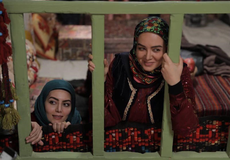 تلویزیون , صدا و سیمای جمهوری اسلامی ایران , شبکه یک , شبکه های سیمای جمهوری اسلامی ایران , استانداری کرمانشاه , سینمای ایران , 