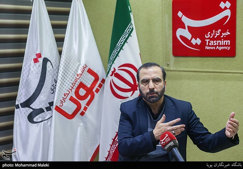 گفت و گو با محسن آب نیکی