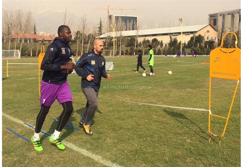 تیم فوتبال استقلال , 