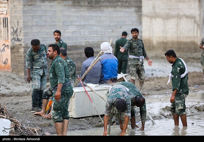 خدمت رسانی سپاه به سیل زدگان در سیستان و بلوچستان