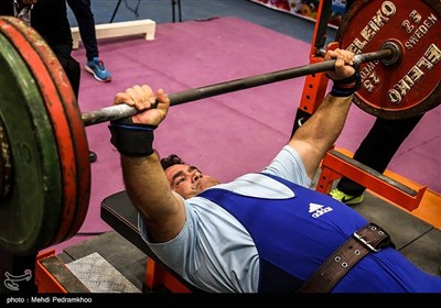 تیم‌های برتر مسابقات پرس سینه و ددلیفت باشگاه‌های کاشان معرفی شدند