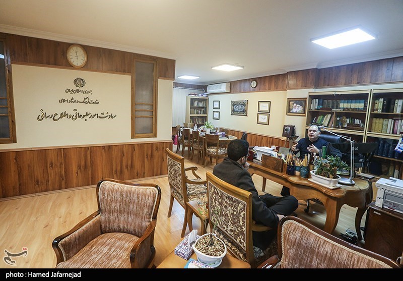 گفت و گو با محمد خدادی معاون امور مطبوعاتی واطلاع رسانی وزارت فرهنگ و ارشاد اسلامی