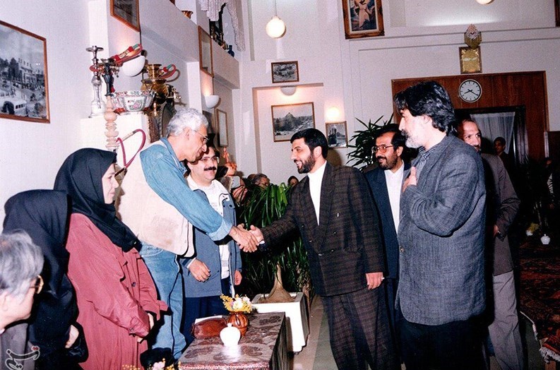 سینما , سینمای ایران , عزت‌الله ضرغامی , صدا و سیمای جمهوری اسلامی ایران , جشنواره فیلم فجر , سازمان امور سینمایی و سمعی و بصری , سی و هشتمین جشنواره فیلم فجر , 