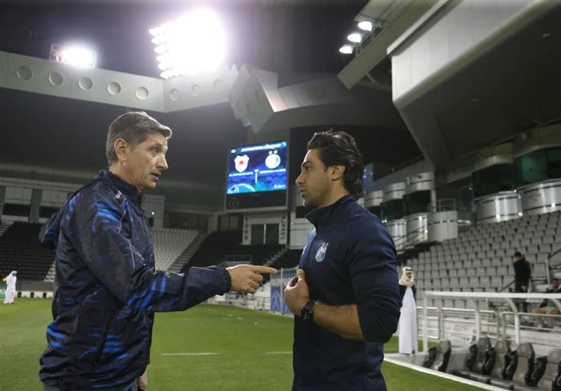 تیم فوتبال استقلال ,