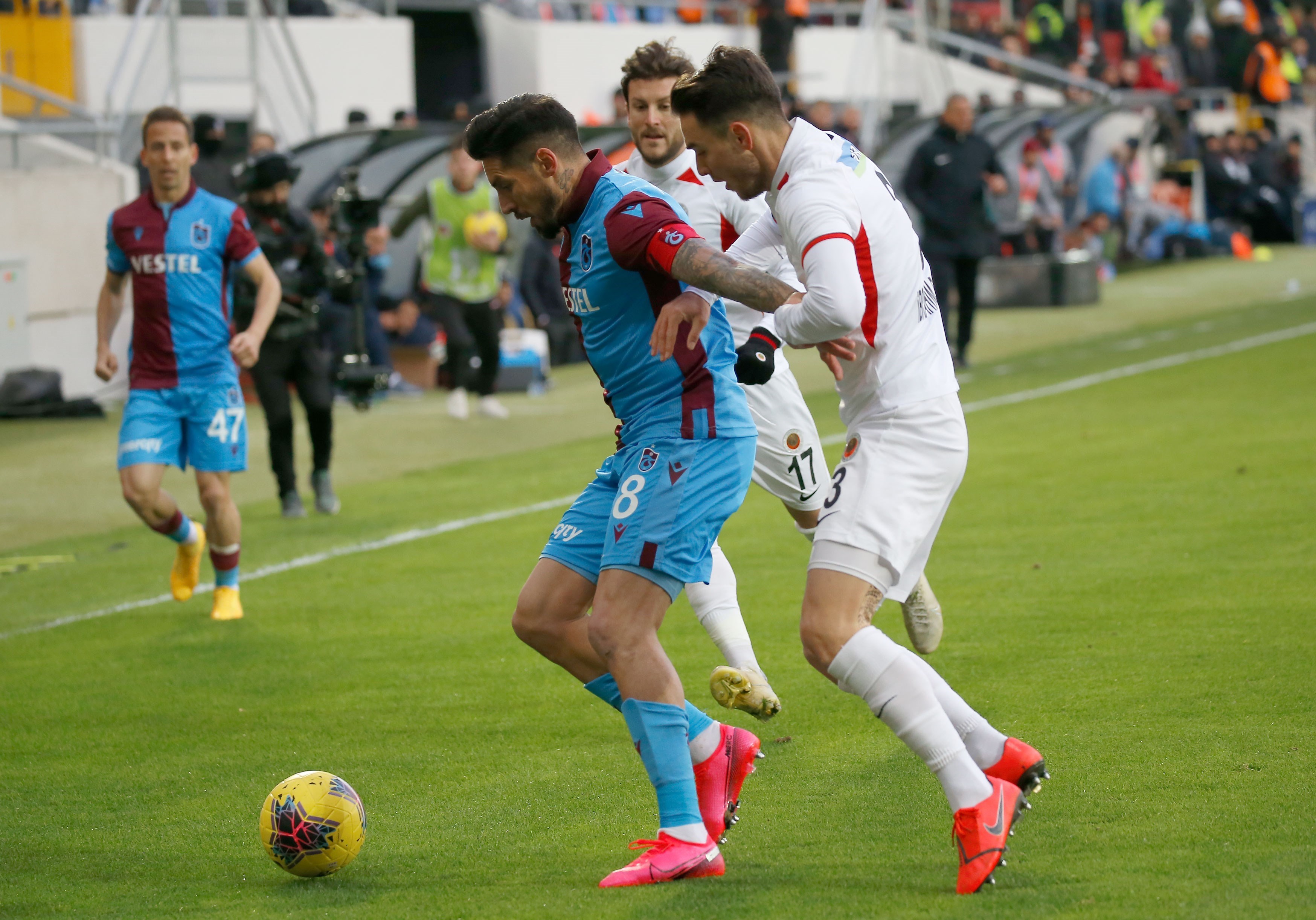 تیم فوتبال ترابزون‌اسپور , سید مجید حسینی , 