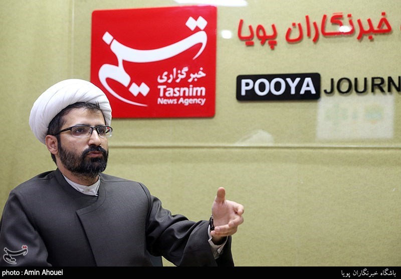 رونمایی از کتاب فرهنگ جامع سخنان حضرت فاطمه(س)