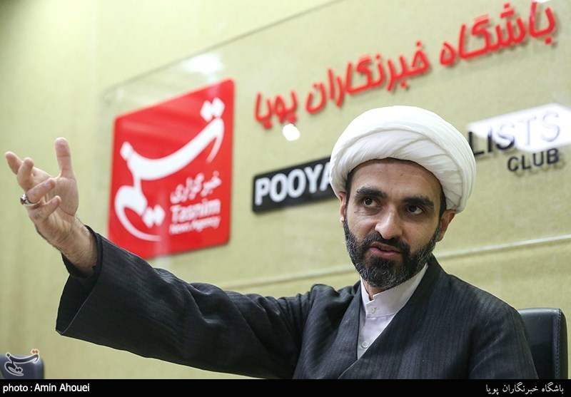 رونمایی از کتاب فرهنگ جامع سخنان حضرت فاطمه(س)