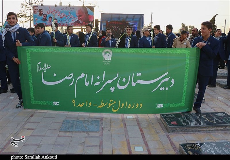 شهید سپهبد قاسم سلیمانی , خادمیاران رضوی , استان کرمان ,