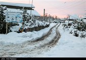 برف در روستاهای کلاچای و رحیم آباد گیلان