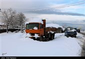 برف در روستاهای کلاچای و رحیم آباد گیلان