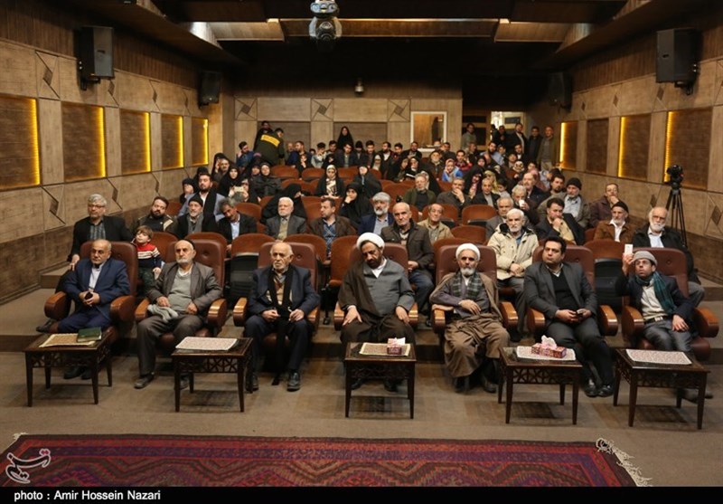 بیانیه گام دوم انقلاب , مشاعره , 