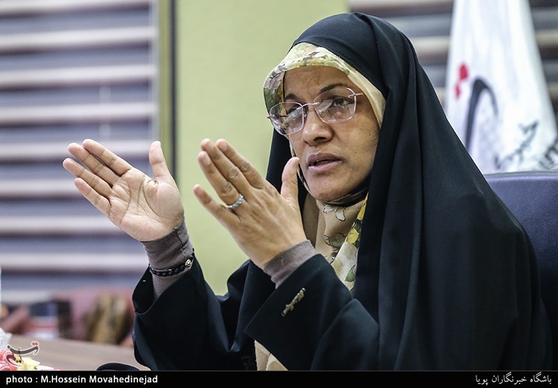 گفت و گو با زهره الهیان