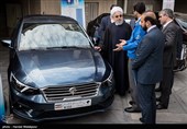بازدید حجت‌الاسلام حسن روحانی رئیس‌جمهور از چهار خودرو تولید داخل