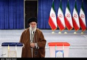 Iran Parliamentary Elections Kick Off, Leader Casts Vote in Early Minutes