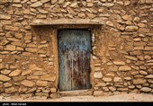  پگین روستایی از توابع بخش مرکزی شهرستان رامهرمزدر استان خوزستان ایران است. پگین روستایی کوچک با صفا باخشت وگل ودو رودخانه اب شیرین واب تلخ وزمین‌های حاصل خیز وقابل کشت برنج وکوهستانی دارای مرتع وچرای دام است. 