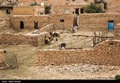  پگین روستایی از توابع بخش مرکزی شهرستان رامهرمزدر استان خوزستان ایران است. پگین روستایی کوچک با صفا باخشت وگل ودو رودخانه اب شیرین واب تلخ وزمین‌های حاصل خیز وقابل کشت برنج وکوهستانی دارای مرتع وچرای دام است. 