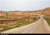  پگین روستایی از توابع بخش مرکزی شهرستان رامهرمزدر استان خوزستان ایران است. پگین روستایی کوچک با صفا باخشت وگل ودو رودخانه اب شیرین واب تلخ وزمین‌های حاصل خیز وقابل کشت برنج وکوهستانی دارای مرتع وچرای دام است. 