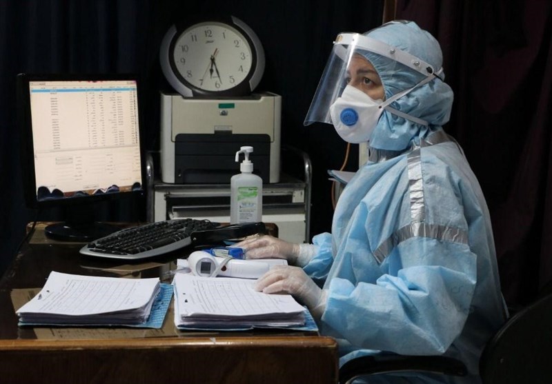 تقاضای کادر درمانی بیمارستان امام رضا(ع) مشهد از مردم: همچنان در خانه بمانید+فیلم