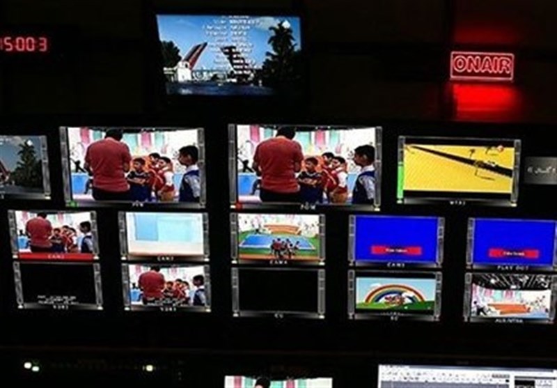 تلویزیون , صدا و سیمای جمهوری اسلامی ایران , شبکه های سیمای جمهوری اسلامی ایران , عید نوروز , ویروس کرونا , رادیو , بازیگران سینما و تلویزیون ایران , کارگردانان سینما و تلویزیون ایران , مجریان تلویزیون ایران , 