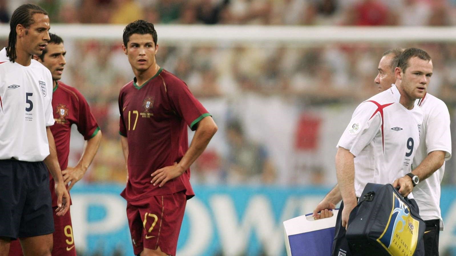 کریستیانو رونالدو , تیم فوتبال منچستریونایتد انگلیس , وین رونی , جام جهانی فوتبال ,