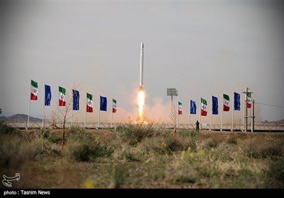 پرتاب ماهواره نور توسط سپاه پاسداران انقلاب اسلامی