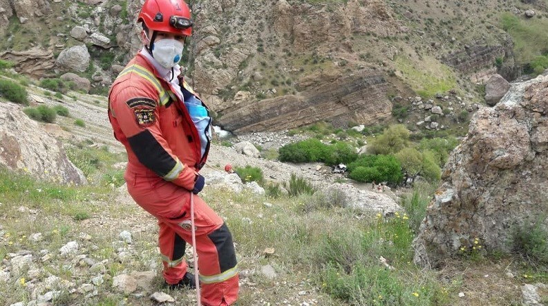 آتشنشانی , سازمان آتشنشانی تهران , پلیس 110 , اورژانس ,