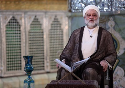 "صلوات" سرچشمه خیرات به همه عالم