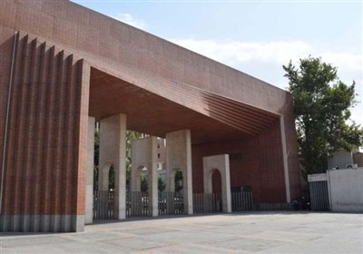 ارسال پیامک ممنوع‌الورود بودن به برخی از دانشجویان شریف