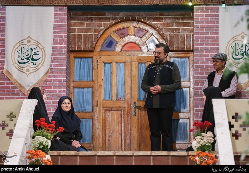 تلویزیون , صدا و سیمای جمهوری اسلامی ایران , شبکه پنج | شبکه پنج سیمای جمهوری اسلامی ایران , ماه مبارک رمضان , بازیگران سینما و تلویزیون ایران , مجریان تلویزیون ایران , 