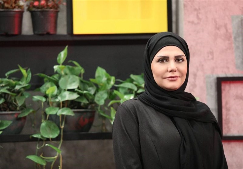 تلویزیون , شبکه دو | شبکه 2 سیمای جمهوری اسلامی ایران , شبکه های سیمای جمهوری اسلامی ایران , ماه مبارک رمضان , مجریان تلویزیون ایران , بازیگران سینما و تلویزیون ایران , کارگردانان سینما و تلویزیون ایران , ماه محرم , شبکه نسیم , برنامه تلویزیونی دورهمی , مهران مدیری , 