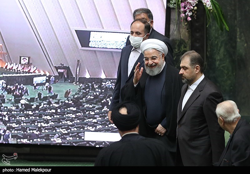 مجلس شورای اسلامی ایران , نمایندگان مجلس شورای اسلامی ایران , حسن روحانی , علی لاریجانی ,