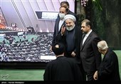 ورود حجت‌الاسلام حسن روحانی رئیس جمهور به مراسم افتتاحیه یازدهمین دوره مجلس شورای اسلامی