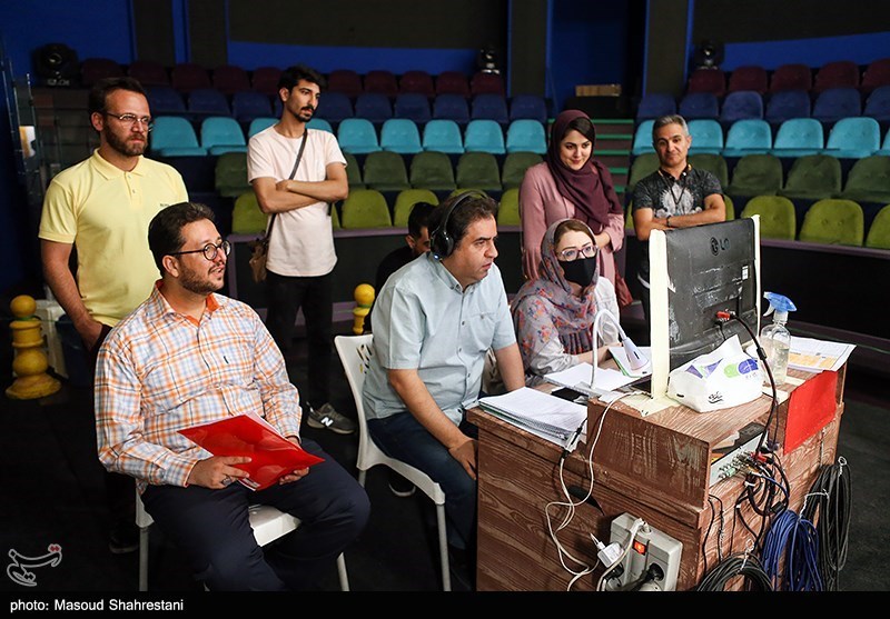 بازیگران سینما و تلویزیون ایران , صدا و سیمای جمهوری اسلامی ایران , تلویزیون , شبکه دو | شبکه 2 سیمای جمهوری اسلامی ایران , برنامه کودک و نوجوان , شبکه های سیمای جمهوری اسلامی ایران , سینمای ایران , 