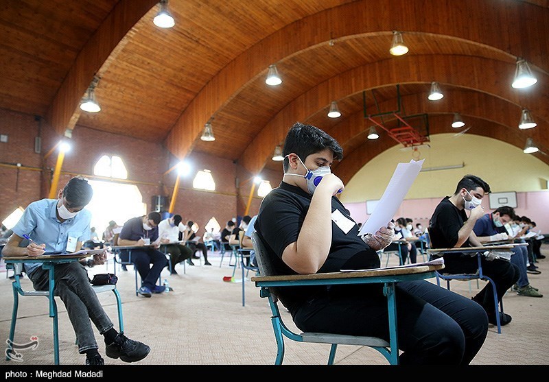 امتحانات پایان سال مدرسه البرز