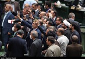  اعتراض تعدادی از نمایندگان به سخنان محسن حاجی میرزایی وزیر آموزش و پرورش در جلسه علنی مجلس شورای اسلامی