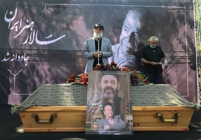 تلویزیون , صدا و سیمای جمهوری اسلامی ایران , تئاتر , بازیگران سینما و تلویزیون ایران ,