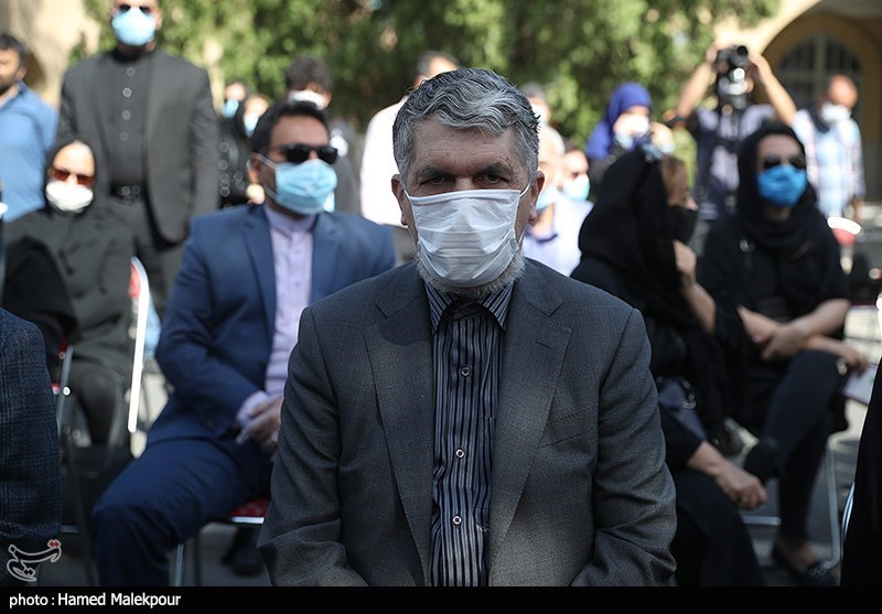 تلویزیون , صدا و سیمای جمهوری اسلامی ایران , تئاتر , بازیگران سینما و تلویزیون ایران ,