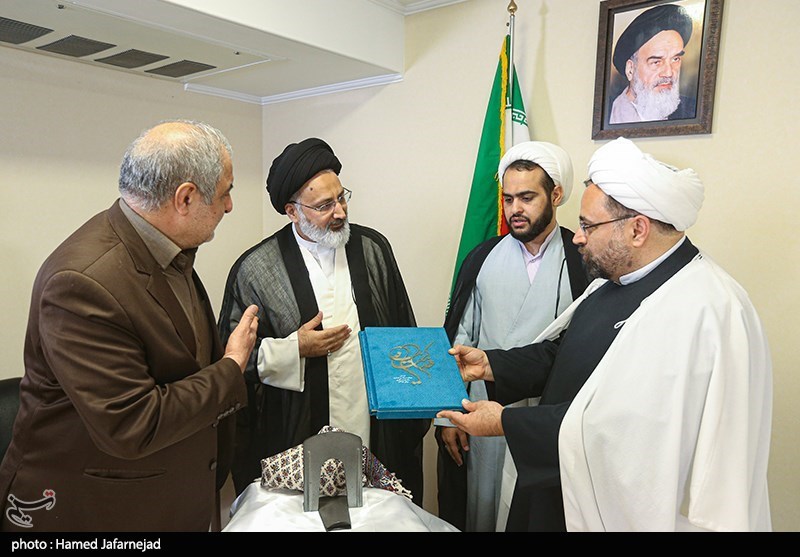 جلسه شورای هماهنگی بزرگداشت دهه کرامت کشور