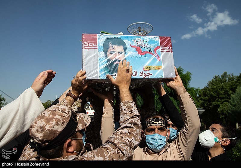 تشییع پیکر فرمانده شهید جواد الله‌کرم