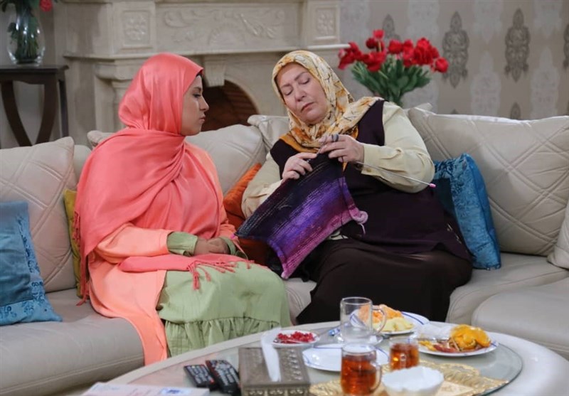 تلویزیون , رادیو , صدا و سیمای جمهوری اسلامی ایران , بازیگران سینما و تلویزیون ایران , 