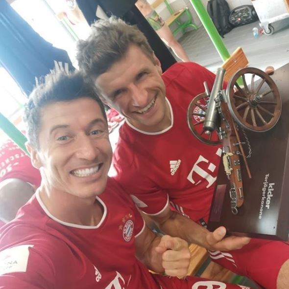 تیم فوتبال بایرن مونیخ , بوندس‌لیگا آلمان , فوتبال آلمان , 