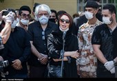 سخنرانی افسانه بایگان در مراسم تشییع پیکر زنده‌یاد سیروس گرجستانی بازیگر سینما و تلویزیون