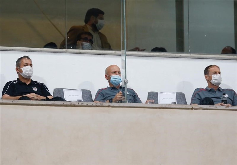 تیم فوتبال پرسپولیس , تیم فوتبال شاهین شهرداری بوشهر ,