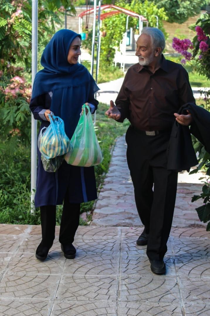 تلویزیون , صدا و سیمای جمهوری اسلامی ایران , شبکه یک , سریال ایرانی , بازیگران سینما و تلویزیون ایران ,