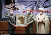 تقدیر از پرویز فتاح رئیس بنیاد مستضعفان در جشنواره مالک اشتر هوانیروز ارتش نزاجا